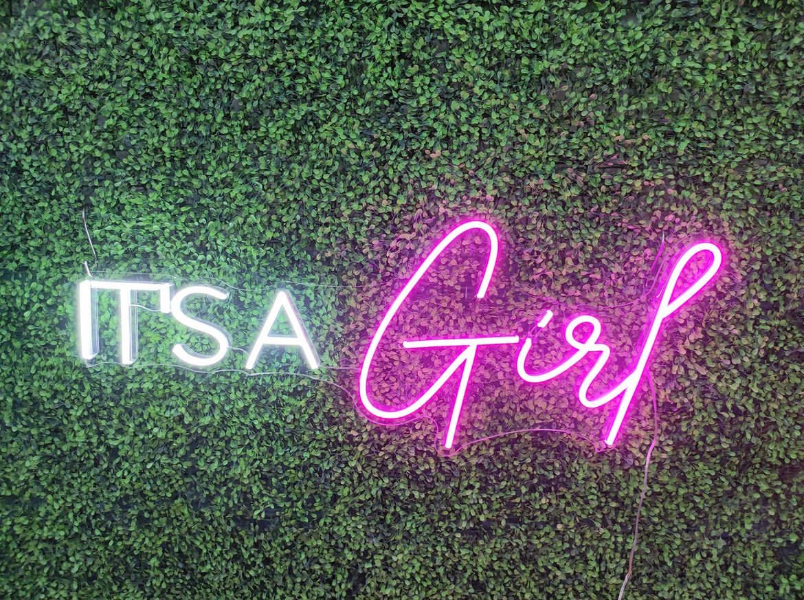 It's a girl Neon Sign